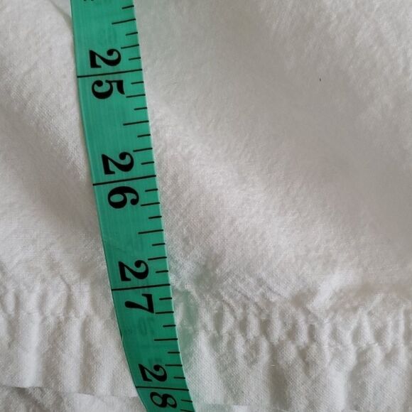 C.B. Casual Women's capris pants - Picture 8 of 9